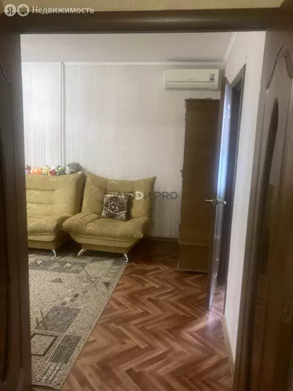 3-комнатная квартира: Энгельс, улица Тельмана, 17 (56.9 м) - Фото 2