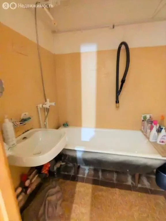 2-комнатная квартира: Череповец, улица Белинского, 25А (57 м) - Фото 1