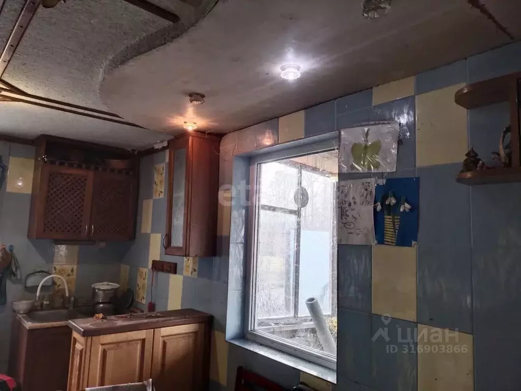 Дом в Белгородская область, Валуйский муниципальный округ, с. ... - Фото 1