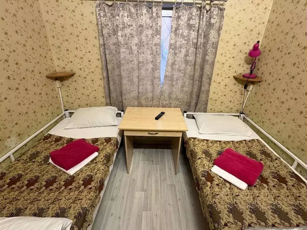 Комната Москва Старая Басманная ул., 18С13 - Фото 1