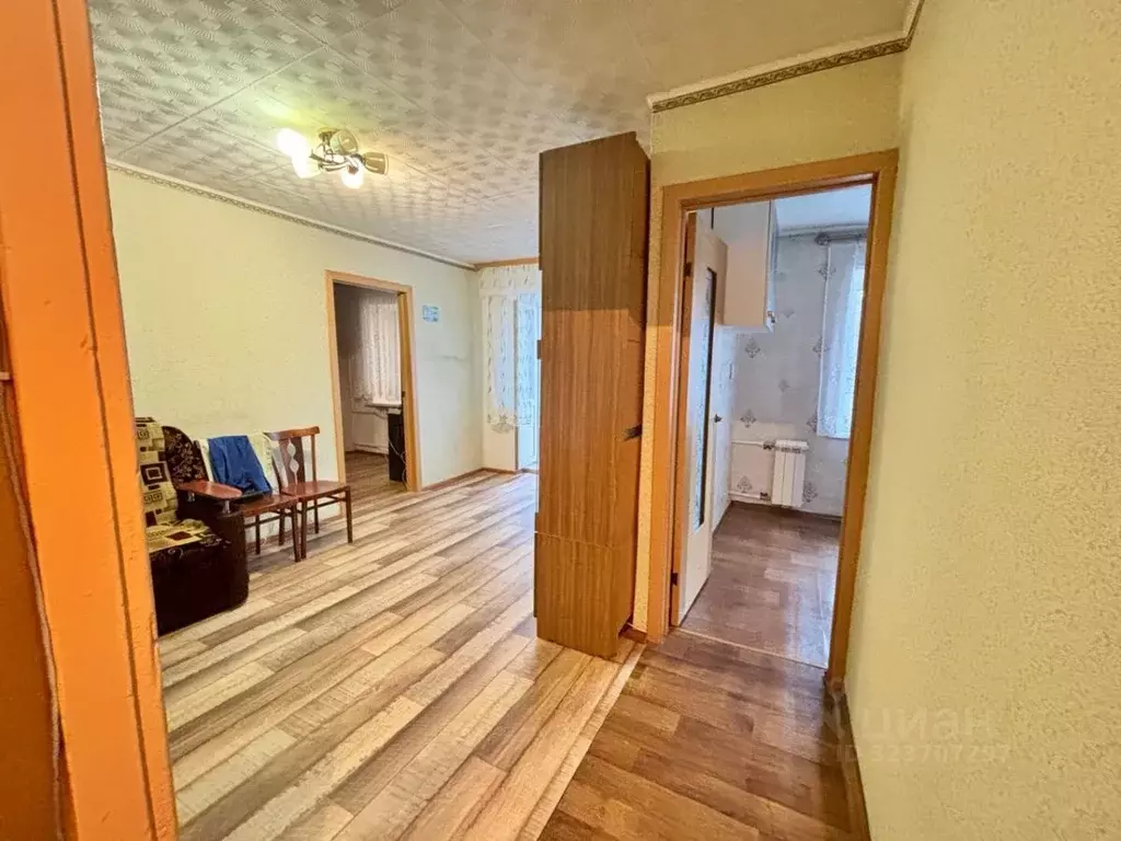 2-к кв. Кемеровская область, Калтанский городской округ, пос. ... - Фото 2