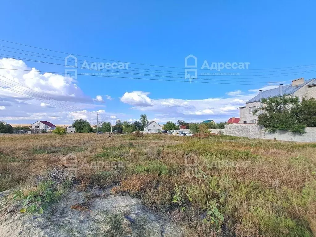 Участок в Волгоградская область, Волгоград бул. Сиреневый (15.0 сот.) - Фото 1