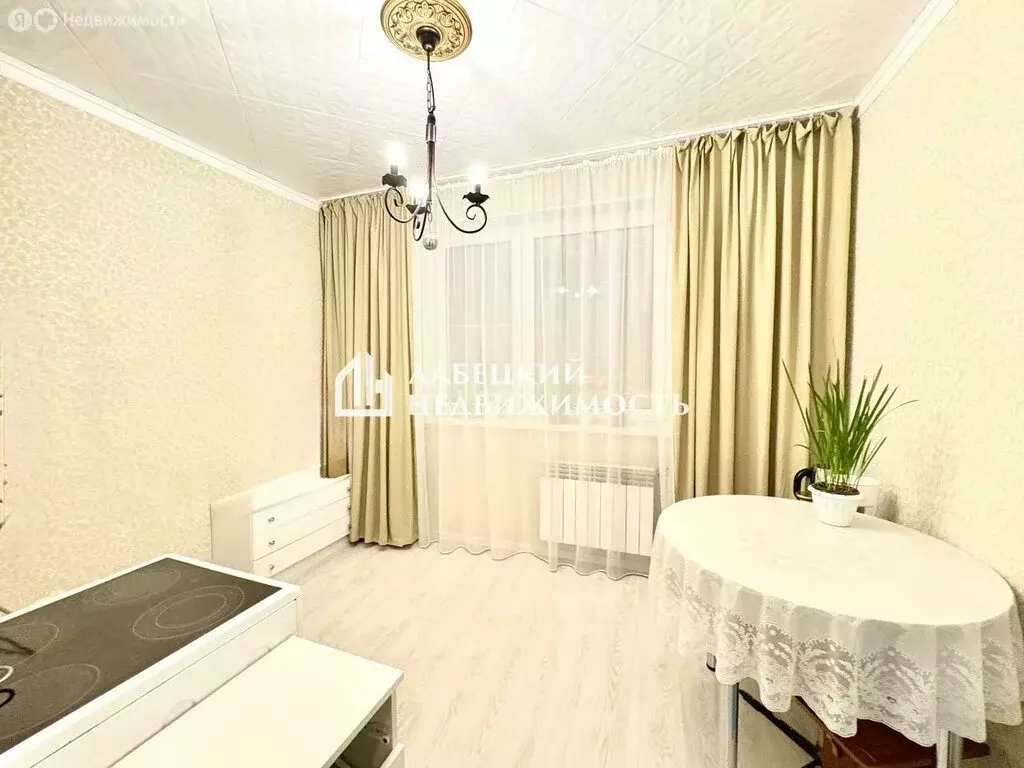 3-комнатная квартира: Москва, Коктебельская улица, 4к2 (74.1 м) - Фото 1