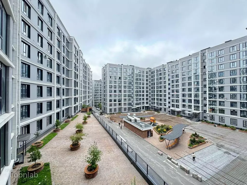 3-к кв. Кабардино-Балкария, Нальчик ул. Тлостанова (120.0 м) - Фото 0