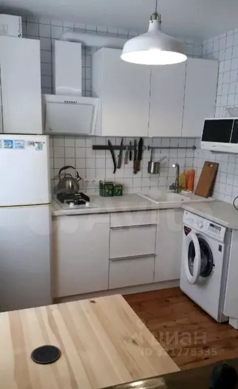 1-к кв. Крым, Керчь ул. Айвазовского, 10 (35.0 м) - Фото 0