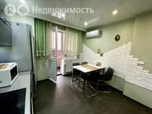 2-комнатная квартира: краснодар, улица героев-разведчиков, 12 (60 м) - Фото 1