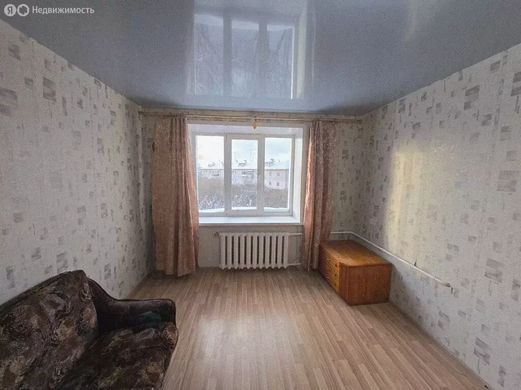 1к в 4-комнатной квартире (18 м) - Фото 1