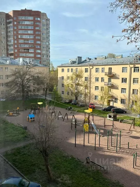 3-к кв. Санкт-Петербург ул. Ткачей, 52 (76.0 м) - Фото 0