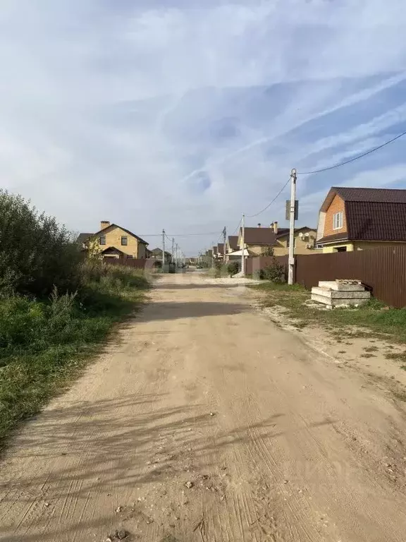 Участок в Тверская область, Калининский муниципальный округ, д. ... - Фото 1