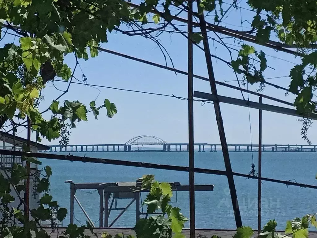 Дом в Крым, Керчь ул. Войкова, 1Б (50 м) - Фото 1