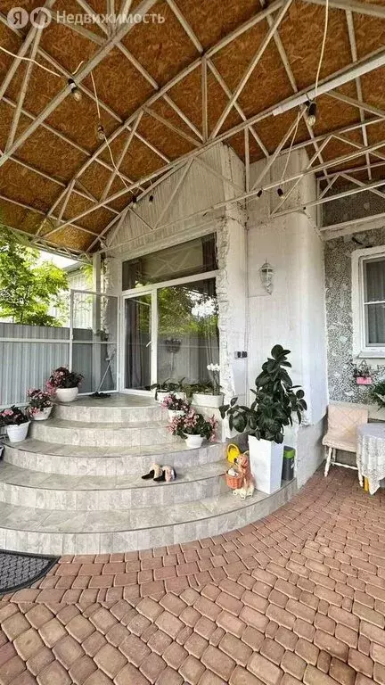 4-комнатная квартира: Ессентуки, улица Павла Шеина, 32 (100 м) - Фото 0