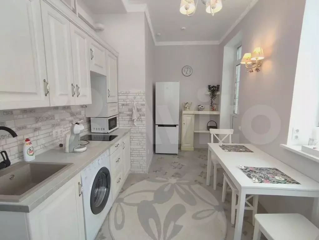 1-к. квартира, 45 м, 1/6 эт. - Фото 0
