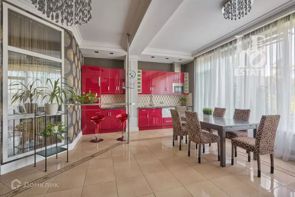 Продаётся 4-к квартира, 210 м - Фото 0