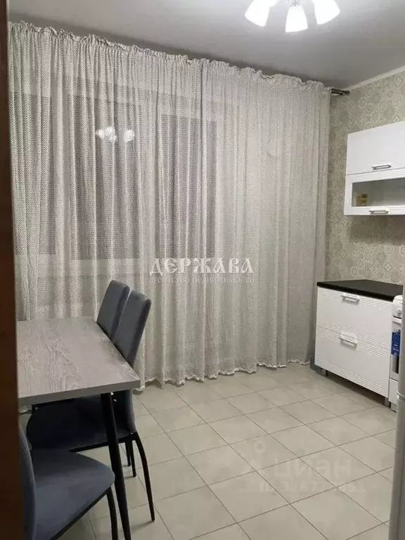 1-к кв. Белгородская область, Старый Оскол Степной мкр, 31 (46.0 м) - Фото 2