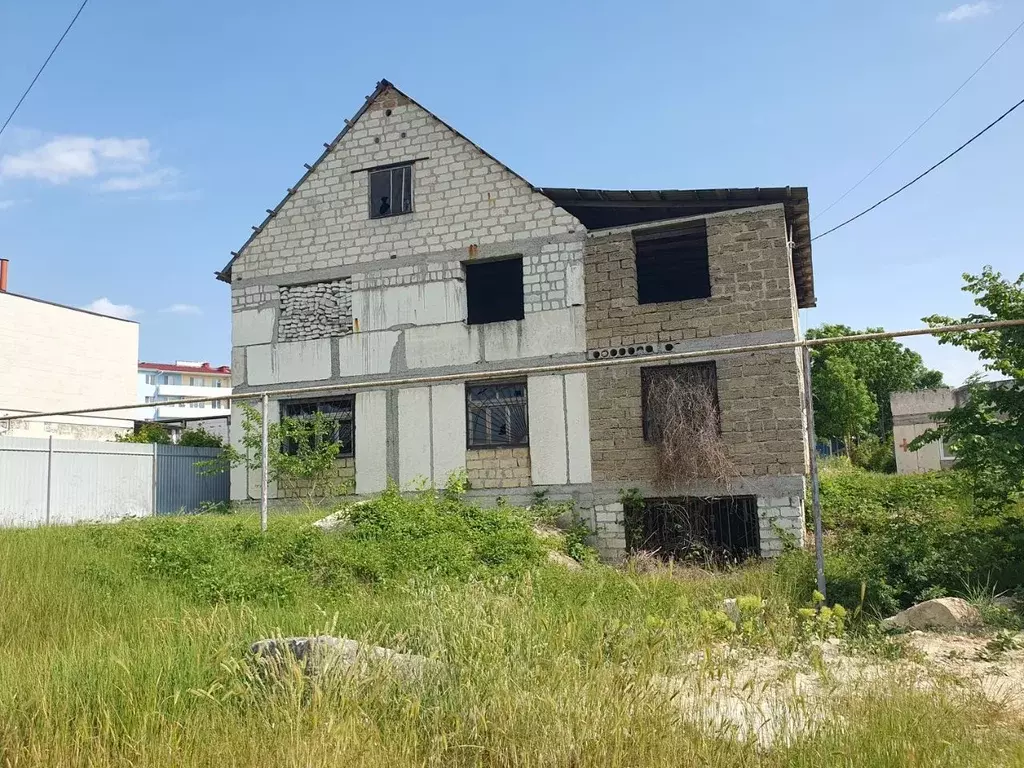 Дом в Севастополь ул. Приятная, 11 (292 м) - Фото 0