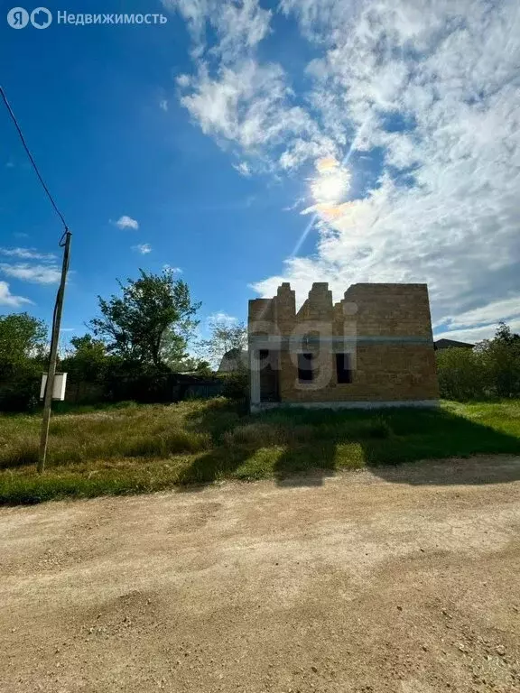 Участок в село Новосельское, СНТ Волна (6.77 м) - Фото 0