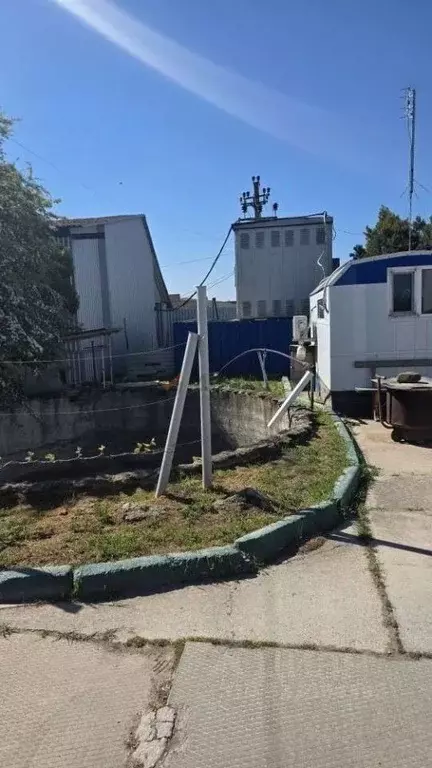 Производственное помещение в Крым, Сакский район, с. Уютное ул. Юрия ... - Фото 2