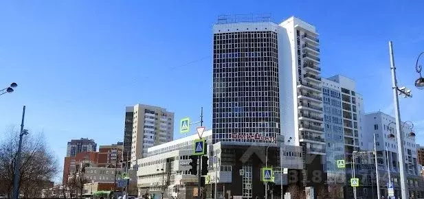 Помещение свободного назначения в Тюменская область, Тюмень ул. ... - Фото 1