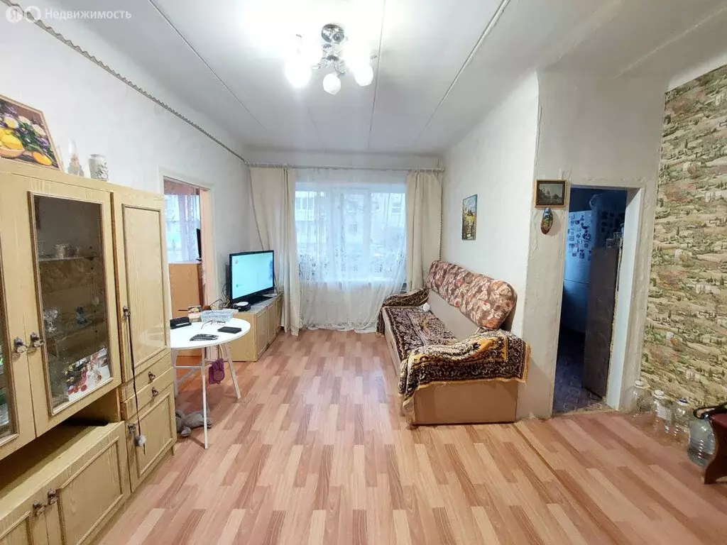 2-комнатная квартира: Нижний Тагил, Полюсный переулок, 12 (43.2 м) - Фото 2