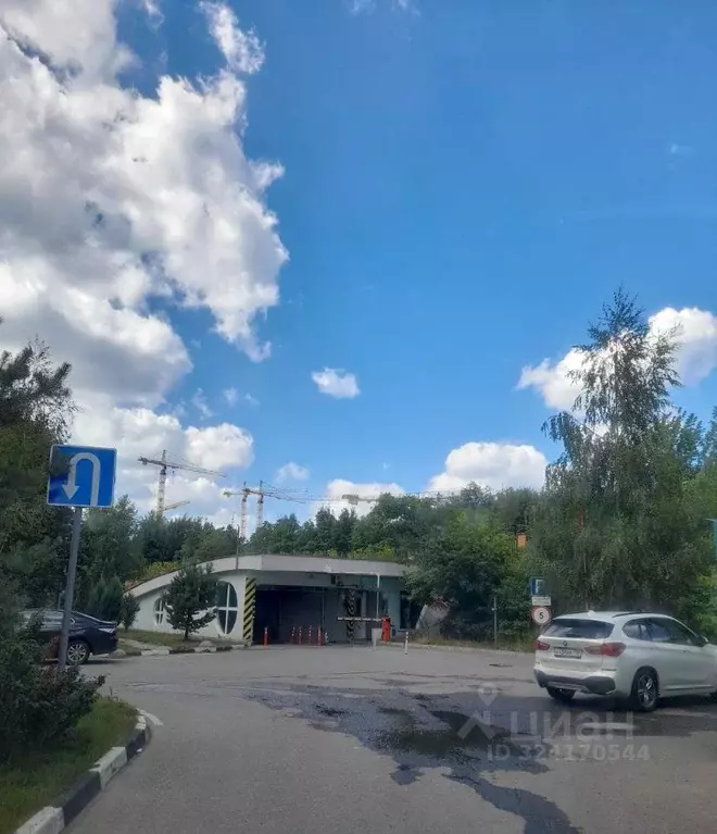 Гараж в Московская область, Красногорск городской округ, д. Глухово ... - Фото 1