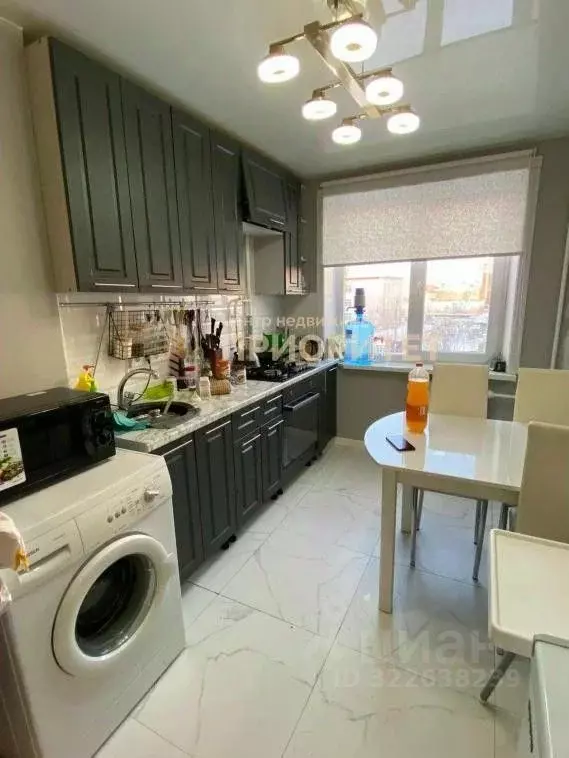 3-к кв. Саха (Якутия), Якутск ул. Маяковского, 98 (61.5 м) - Фото 0