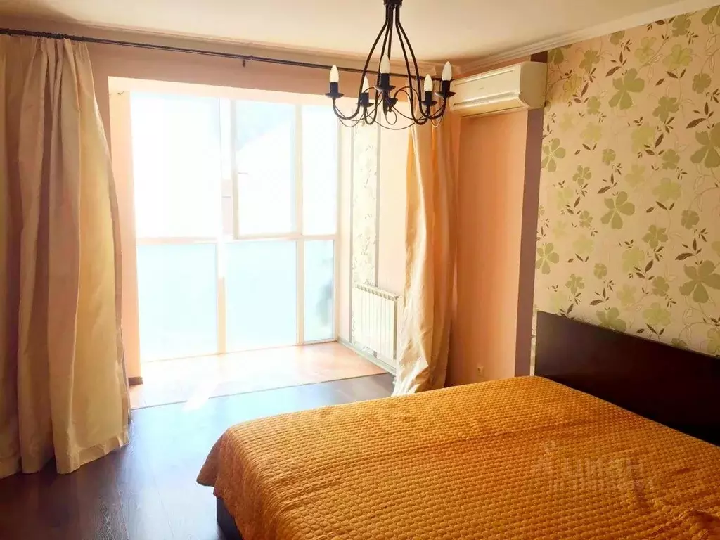 2-к кв. Башкортостан, Уфа ул. Юрия Гагарина, 57/2 (75.0 м) - Фото 0