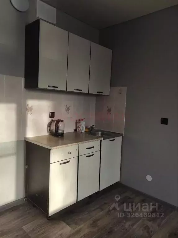 Студия Ростовская область, Волгодонск Степная ул., 77 (28.7 м) - Фото 1