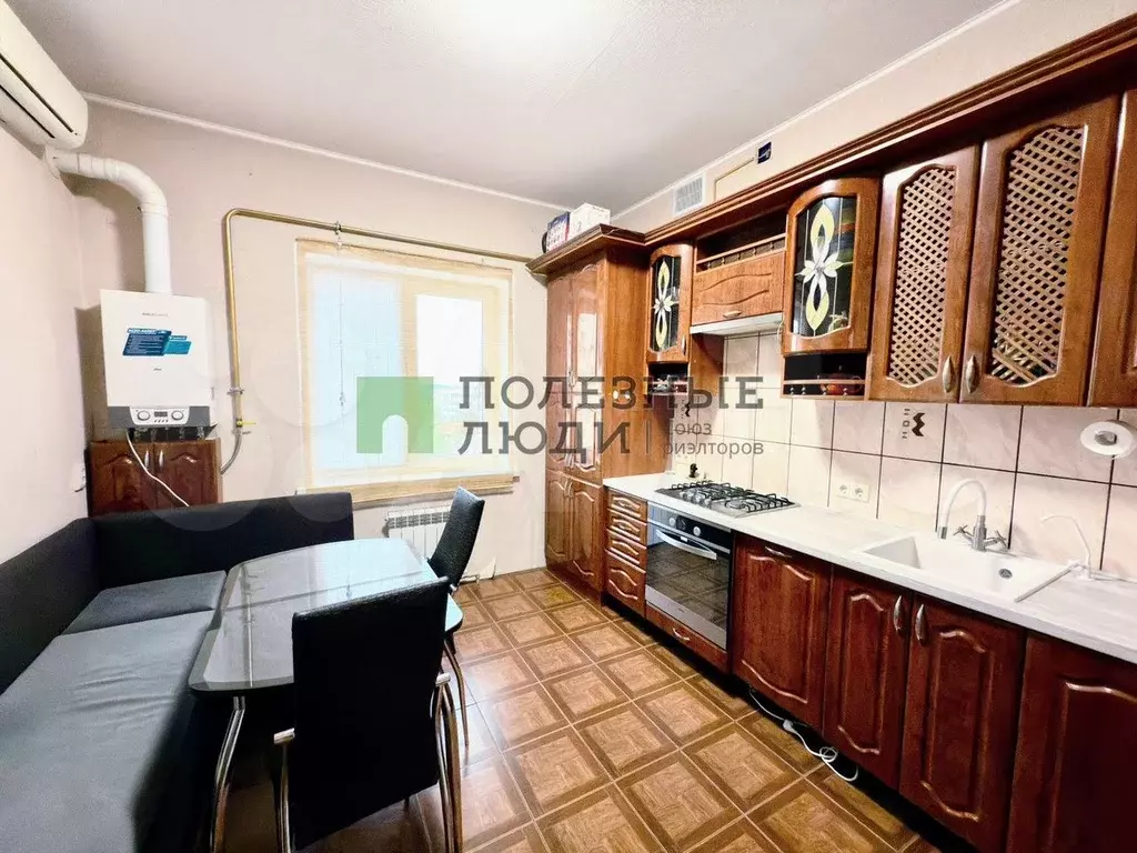 2-к. квартира, 57 м, 6/6 эт. - Фото 0