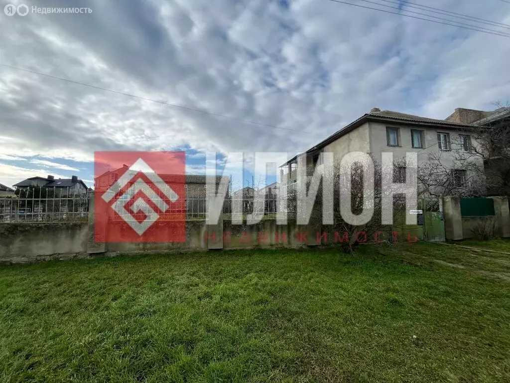 Дом в Береговое, улица Волошина, 15 (370 м) - Фото 1