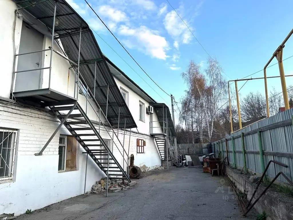 Торговая площадь в Саратовская область, Саратов ул. 5-я Дачная, 333А ... - Фото 0