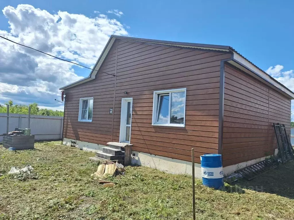 Дом в Омская область, Омск пос. Большие Поля, ул. Смирновская, 21 (125 ... - Фото 1