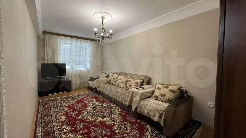 1-к. квартира, 40 м, 3/9 эт. - Фото 1