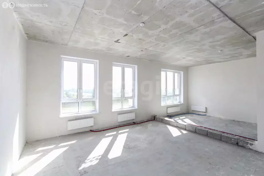 3-комнатная квартира: Тюмень, улица Пожарных и Спасателей, 1к1 (90.6 ... - Фото 2