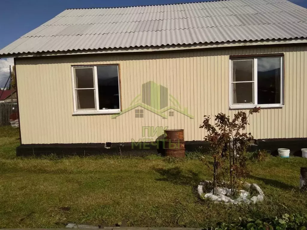 Дом в Бурятия, Тункинский район, с. Кырен ул. Каландаришвили, 12 (85 ... - Фото 1