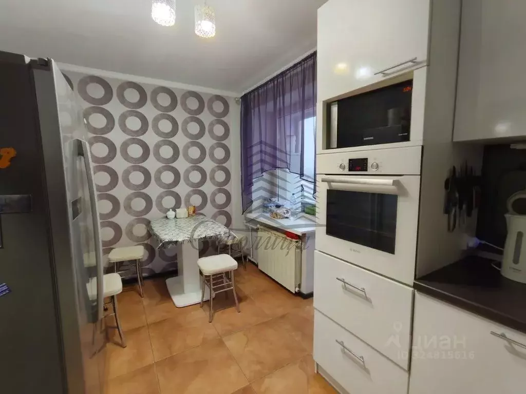 4-к кв. Белгородская область, Старый Оскол Макаренко мкр, 40 (103.0 м) - Фото 2