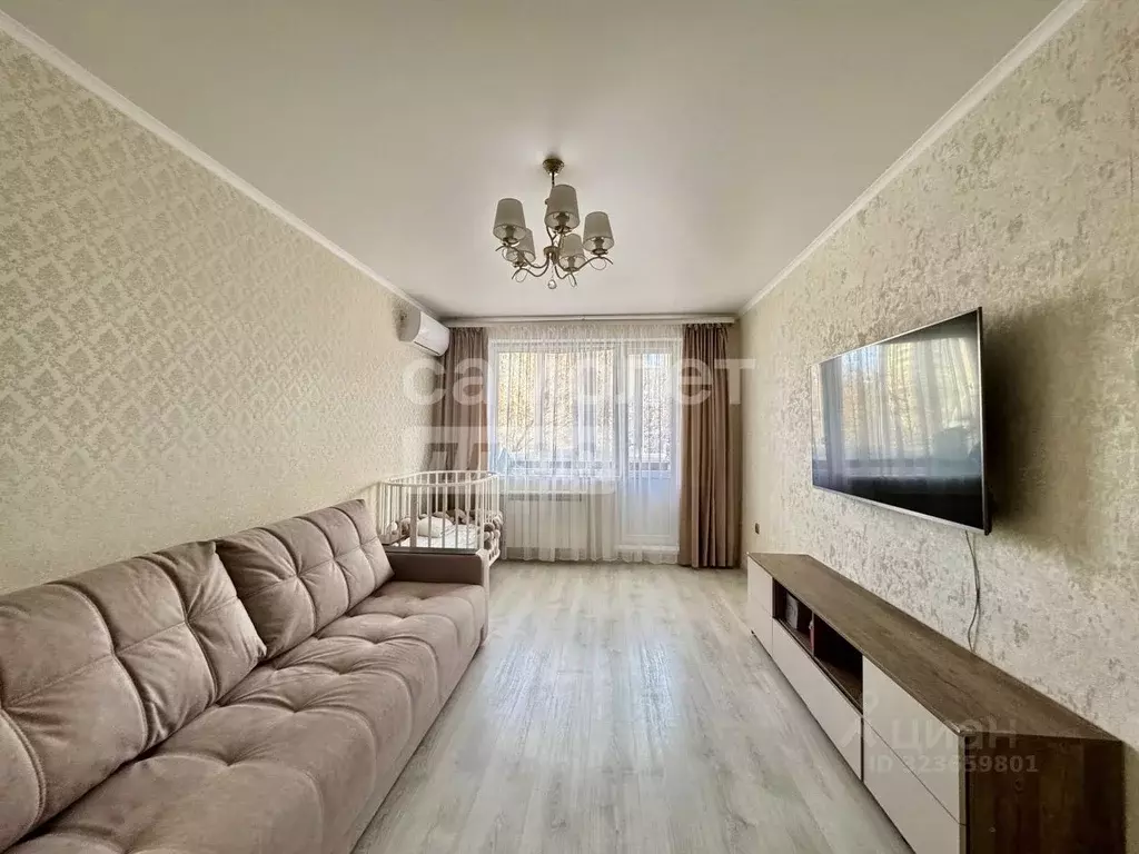 1-к кв. Оренбургская область, Оренбург Новая ул., 13 (30.3 м) - Фото 1