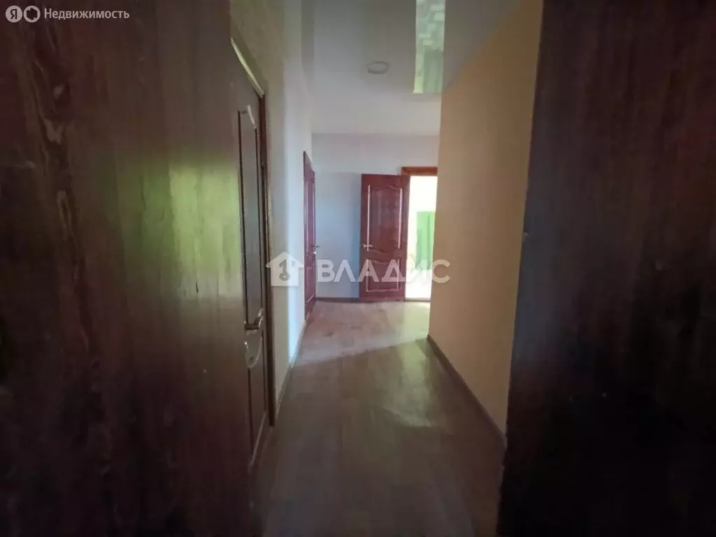 Дом в Улан-Удэ, микрорайон Тепличный, 20-й квартал (300 м) - Фото 2