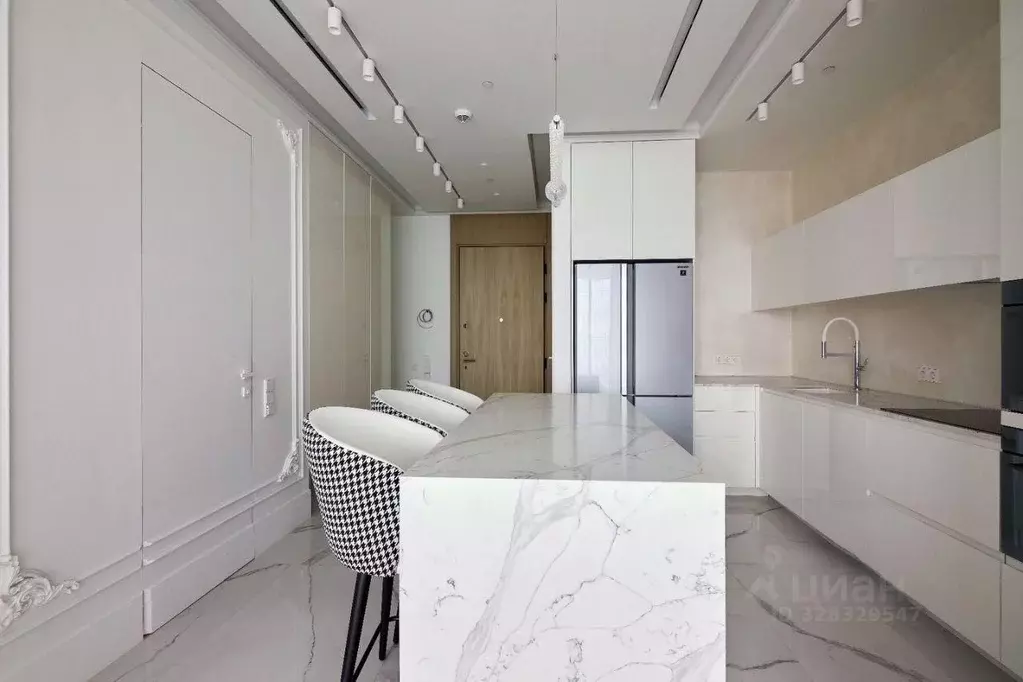 3-к кв. Москва 1-й Красногвардейский проезд, 22с1 (83.6 м) - Фото 2