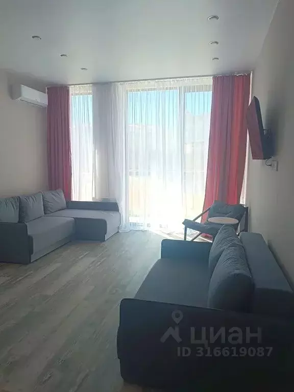 1-к кв. Севастополь ул. Пляж Омега, 39с1 (37.0 м) - Фото 0