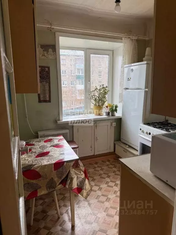 1-к кв. Пермский край, Краснокамск Школьная ул., 20 (29.8 м) - Фото 2