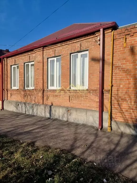 Дом в Северная Осетия, Владикавказ ул. Леваневского, 82 (105 м) - Фото 1