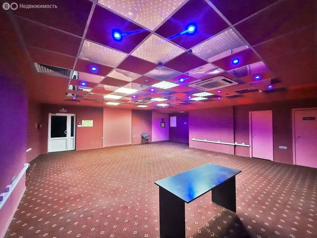 Помещение свободного назначения (110 м) - Фото 0