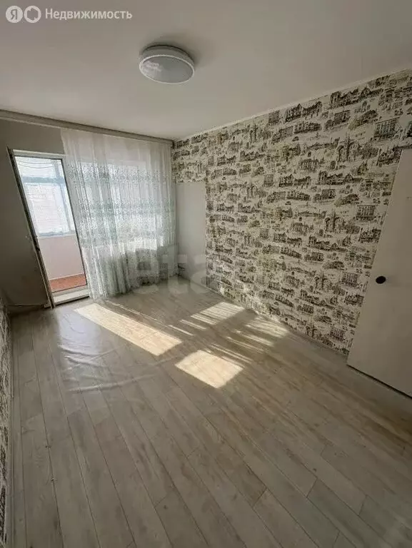 2-комнатная квартира: Туринск, улица Калинина, 44 (48.8 м) - Фото 1