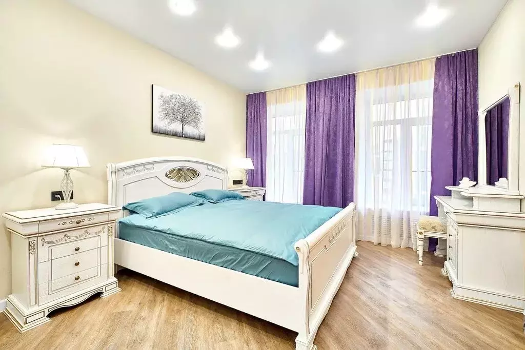 Комната Санкт-Петербург Литейный просп., 61 - Фото 1