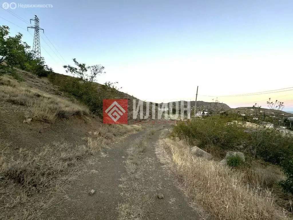 Участок в Морское, улица Чехова (15 м) - Фото 2