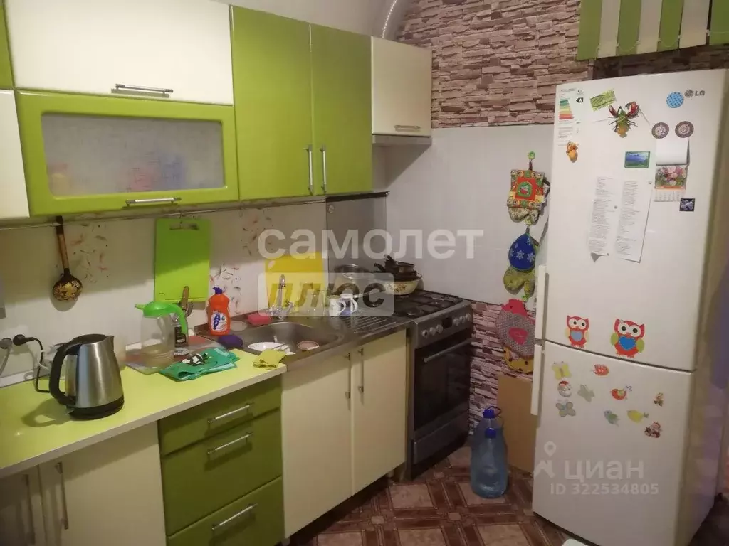 3-к кв. Архангельская область, Коряжма Архангельская ул., 29А (59.9 м) - Фото 1