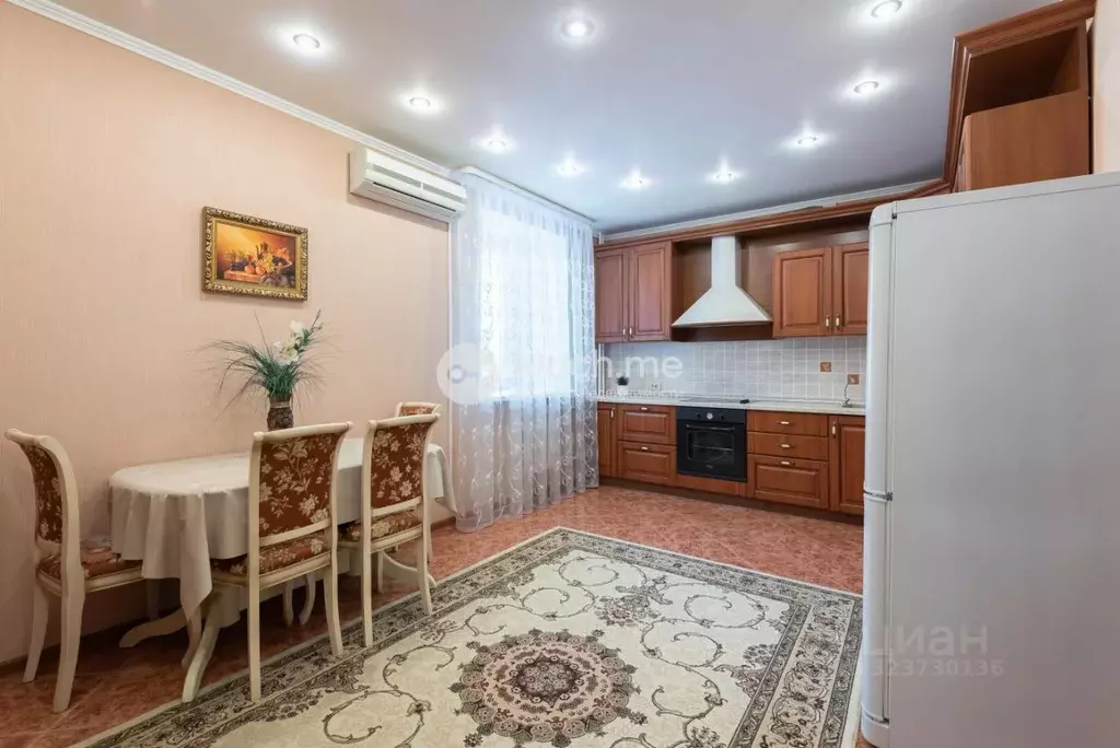 1-к кв. Татарстан, Казань просп. Ямашева, 102а (58.4 м) - Фото 2