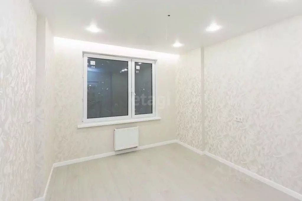 3-к кв. Тюменская область, Тюмень Интернациональная ул., 199А (74.0 м) - Фото 1