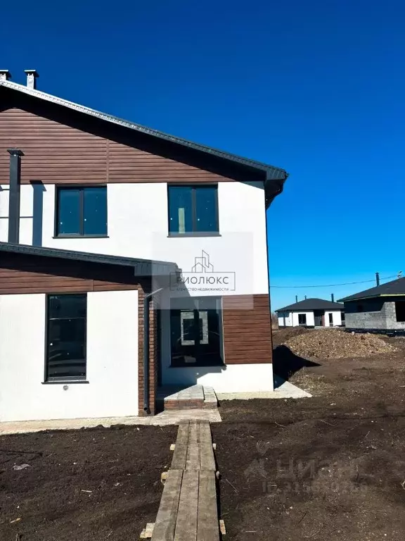 Дом в Челябинская область, Магнитогорск ул. Дубравная (122 м) - Фото 1