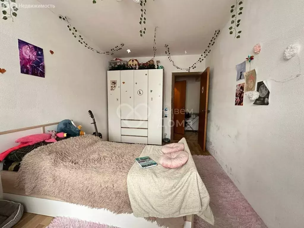 2-комнатная квартира: Волгоград, Шекснинская улица, 8А (62.9 м) - Фото 0